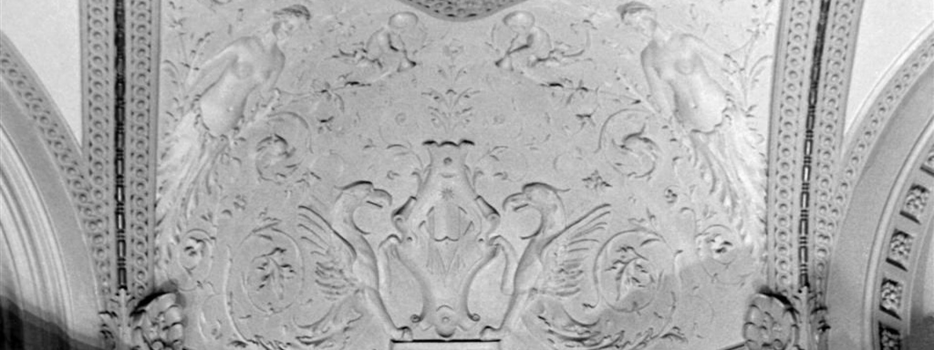 De Harmonie hoekornament concertzaal