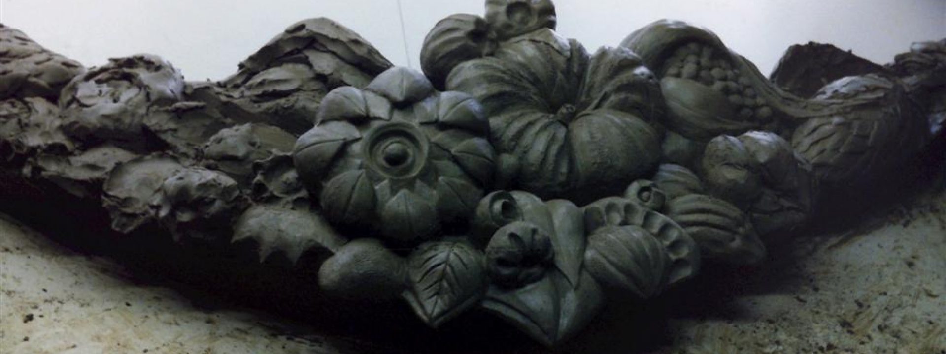 De Harmonie festoen voorgevel